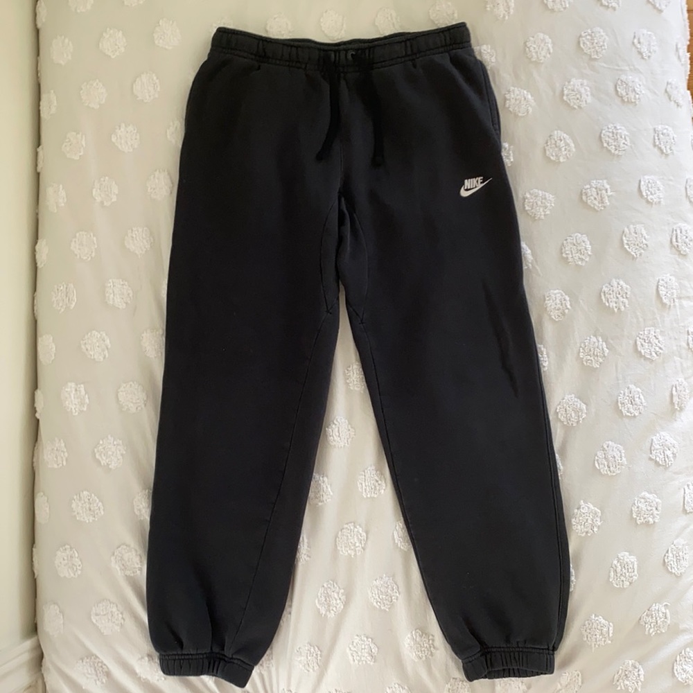 men’s black nike sweatpants
